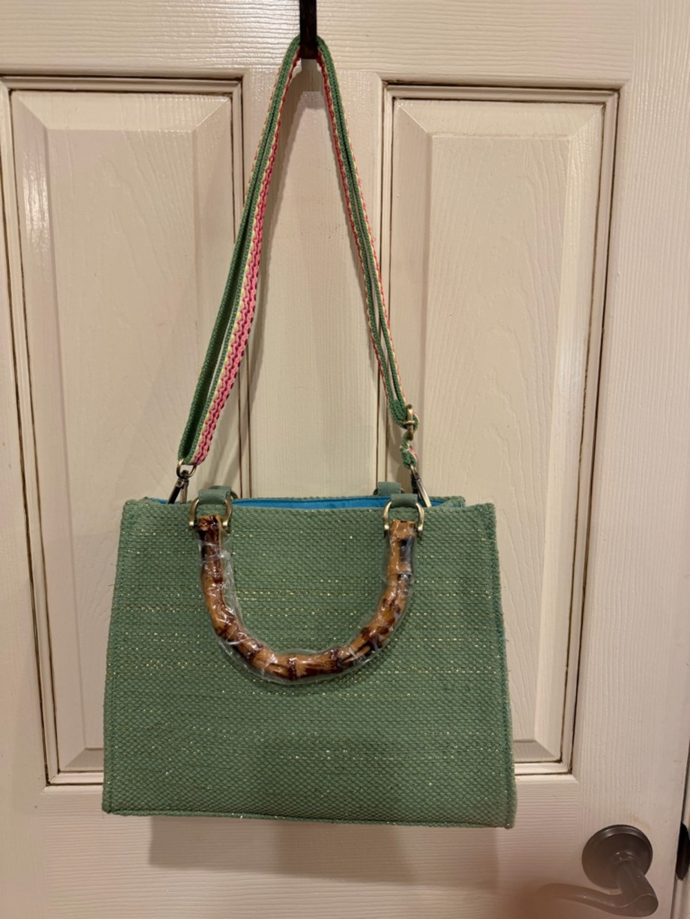 America & Beyond Groovy Eye handbag with Bamboo Handles & shoulder strap - Picture 3 of 7